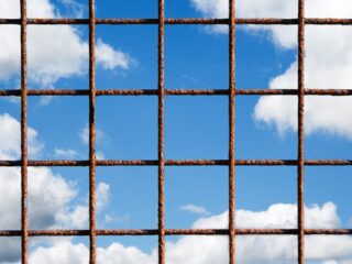 'Concertzaal Marioepol ingericht voor berechting Oekraïners'