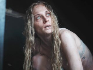 Deze muziek van Isom Innis hoor je in de survivalthriller 'Trust'