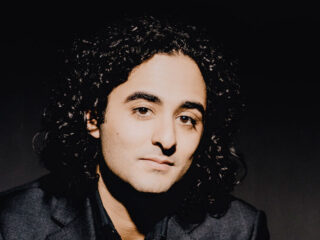 Kerem Hasan vaste gastdirigent Noord Nederlands Orkest