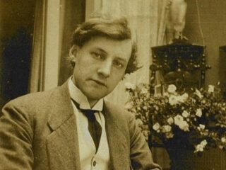 Standbeeld voor componist Willem Pijper bij de Doelen