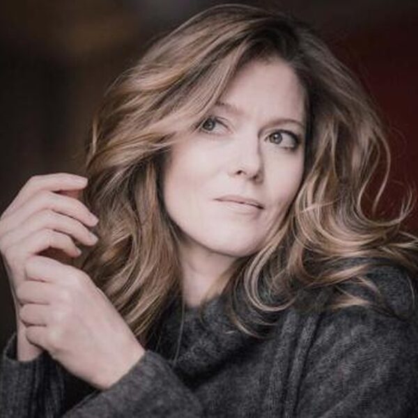 Barbara Hannigan dirigeert het Concertgebouworkest