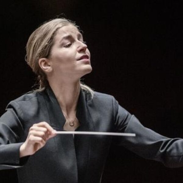 Canellakis leidt Stravinsky en Beethoven
