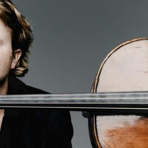 Julian Steckel speelt celloconcert Schumann