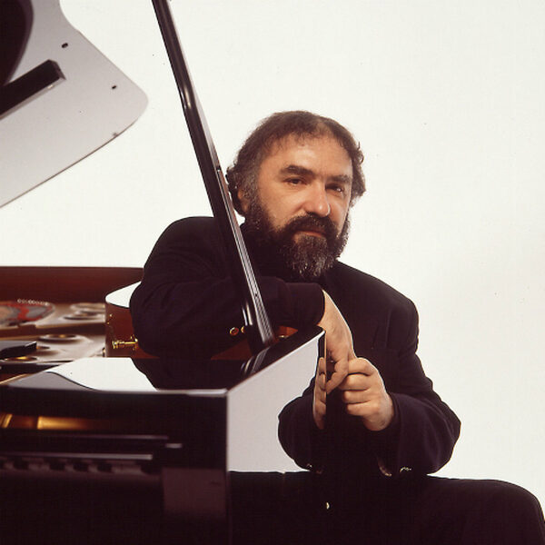Legendarisch archief: Radu Lupu speelt Grieg
