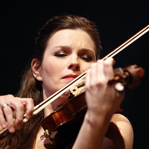 Janine Jansen speelt kamermuziek waar de vonken vanaf spatten