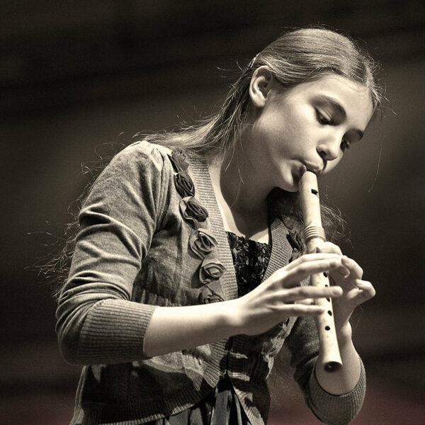 Blokfluitiste Lucie Horsch ontvangt Nederlandse Muziekprijs
