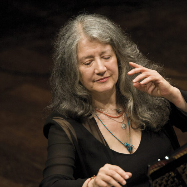 Martha Argerich speelt Bartók 3