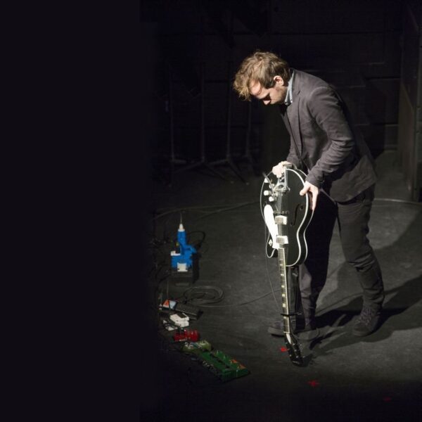 Bryce Dessner maakt muziek voor drama 'We Live in Time'