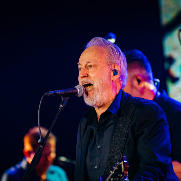 Kijk nu: Vakantieconcert Rowwen Hèze