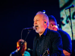 Kijk nu: Vakantieconcert Rowwen Hèze