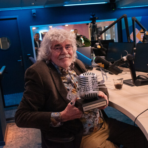 Normaal ontvangt NPO Radio 5 Evergreen Award