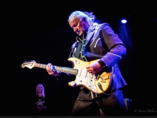 Hoe Dick Dale dit Mediterrane volksliedje omtoverde in een invloedrijke gitaarrocker