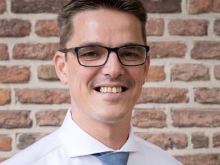 4 juli: Gods hand is niet te kort!