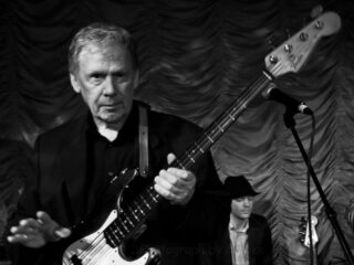 Bassist Herbie Flowers overleden, bekend van Walk on the Wild Side