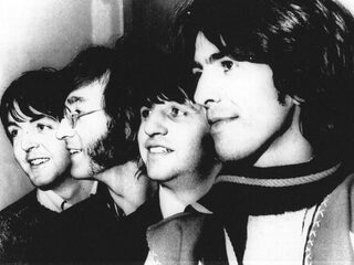 Beluister de 'Laatste' Beatles single