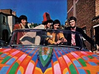 Op #1 in de zomer van 1966: 'Sunny Afternoon'