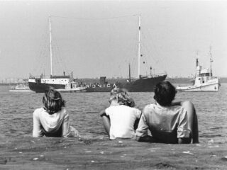 Boudewijn de Groot als Veronica DJ Marcel Overstegen