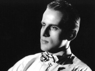 Luister terug: 100 Chansons Hommages special