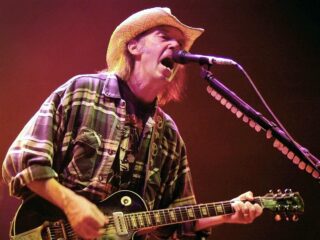 'Neil Young komende zomer naar Groningen'