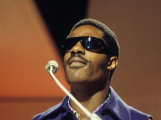 Dit Stevie Wonder liedje werd wereldberoemd door rapper Coolio