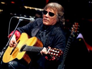 José Feliciano nam 'Light My Fire' op zoals The Doors het eigenlijk bedoeld hadden