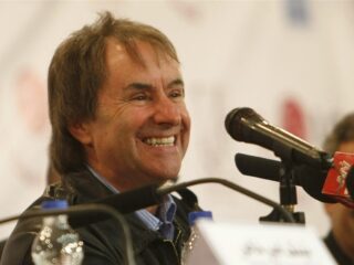 Chris de Burgh viert 50 jaar in het vak met nieuwe muziek