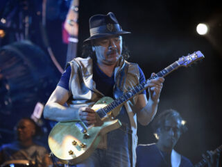 Carlos Santana annuleert concerten na onwelwording