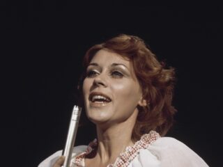 Bekijk de Evergreen Toplijst van de Nederlandstalige Muziek