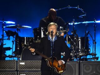 Paul McCartney speelt nieuw Beatles-nummer voor het eerst live