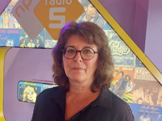 Kerst: Karin zoekt herinneringen aan broer Hans van Steeg