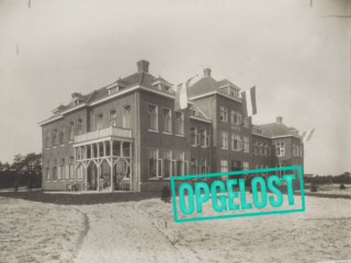 Vriendin uit kindertehuis Rina van der Straten