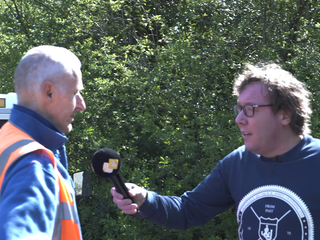 Video: Jarige Henk op stap met Haandrikman