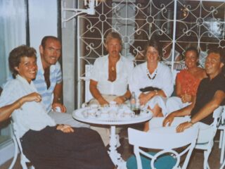 Nog niet opgelost: Hostess van een reisorganisatie