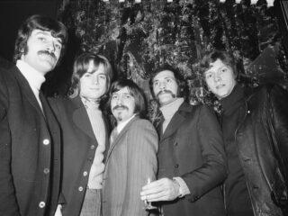 Het verhaal achter 'Question' van The Moody Blues