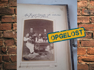 halfbroers van moeder: Joop en Hans Cornelis