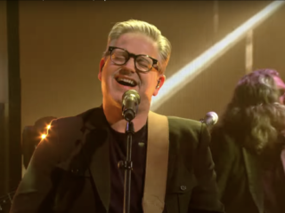 Nieuw op NPO Radio 5: Guus Meeuwis 'Wat Ik Ook Ga Doen'