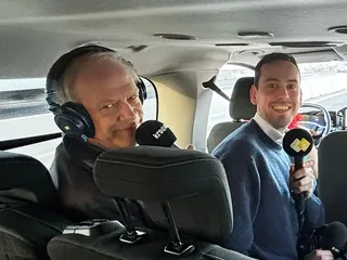 NLdoet: Luister terug