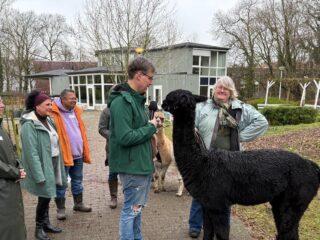 Handen uit de mouwen: NLdoet 2026 op NPO Radio 5