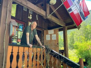 Gerrit Jan heeft een camping in Noorwegen