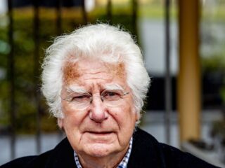 Zanger, liedjesschrijver en acteur Gerard Cox overleden