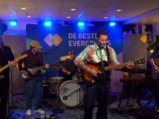 Evergreen Top 1000 Party: Beluister & bekijk de optredens