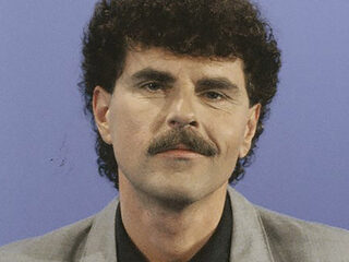 In memoriam: Robert Long