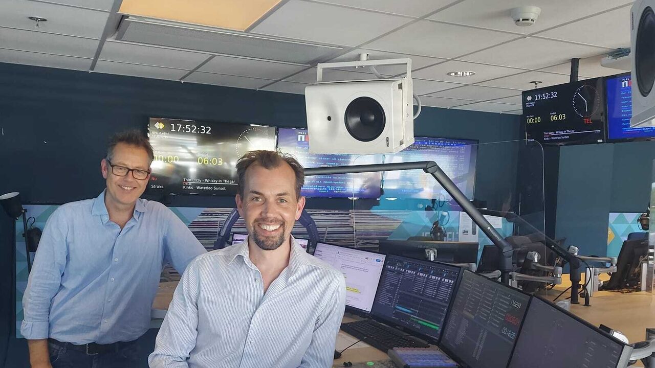 Jouw vraag over luisteren NPO Radio 5 NPO Radio 5 Jouw vraag over luisteren NPO Radio 5 NPO Radio 5