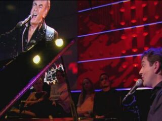 Paul de Munnik zingt Neil Diamond