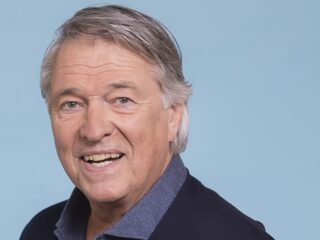 Ron Brandsteder presenteert 'Ron Wacht Op De Nacht'