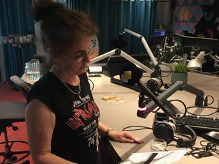 NOG NIET GEVONDEN: onze halfzus Linda Pool