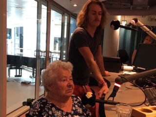 Gevonden: foto’s van overleden broer Wim