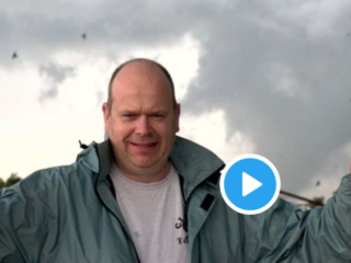 Het Kan Je Buurman Zijn: Stormchaser