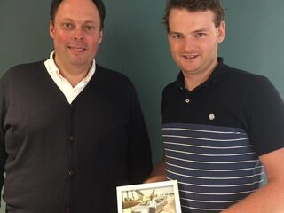 gevonden: sponsor Peter van den Berg