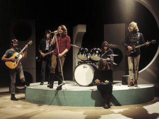 Arti Kraaijeveld (Bintangs) overleden